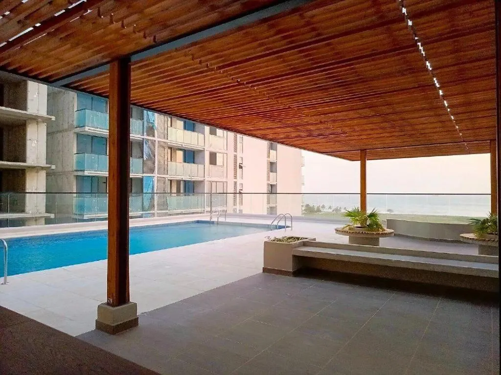 Apartamento Apartasuites Con Balcon Vista A Mar 5 Min De La Playa Condominio Salinas Del Mar Santa Marta  Colombia