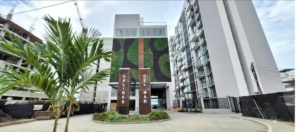 Apartasuites Con Balcon Vista A Mar 5 Min De La Playa Condominio Salinas Del Mar Santa Marta  Colombia