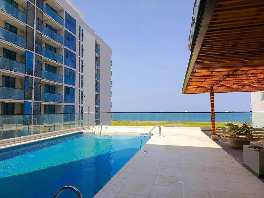Apartasuites Con Balcon Vista A Mar 5 Min De La Playa Condominio Salinas Del Mar Santa Marta  Santa Marta (Magdalena)