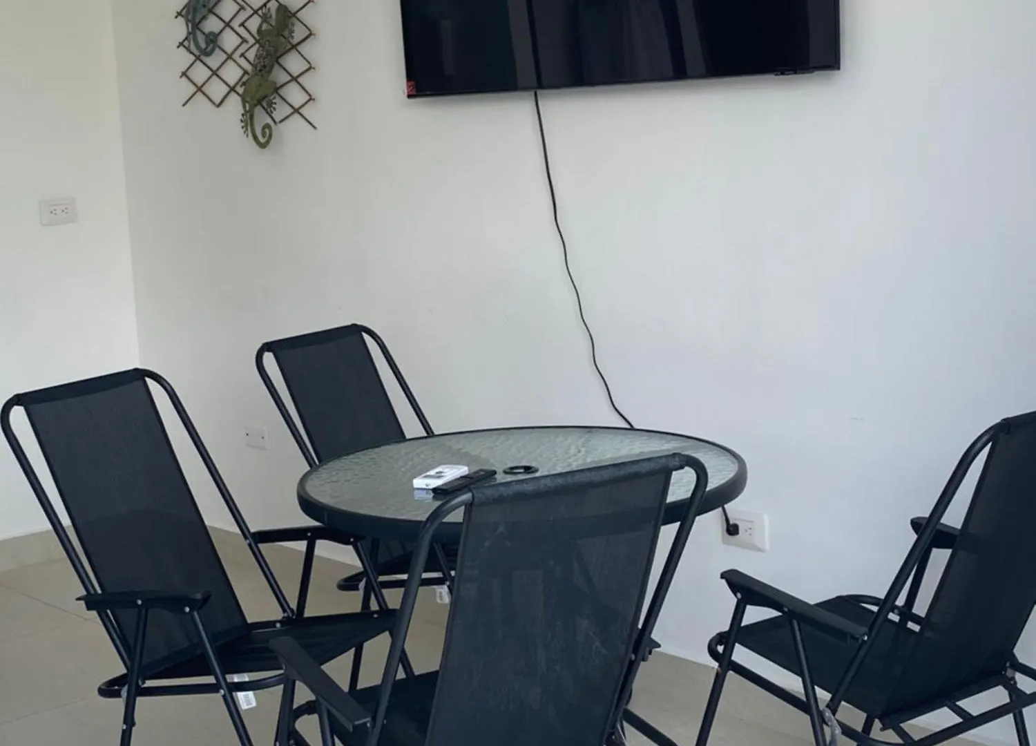 Apartasuites Con Balcon Vista A Mar 5 Min De La Playa Condominio Salinas Del Mar Santa Marta  0*, Santa Marta (Magdalena) Colombia